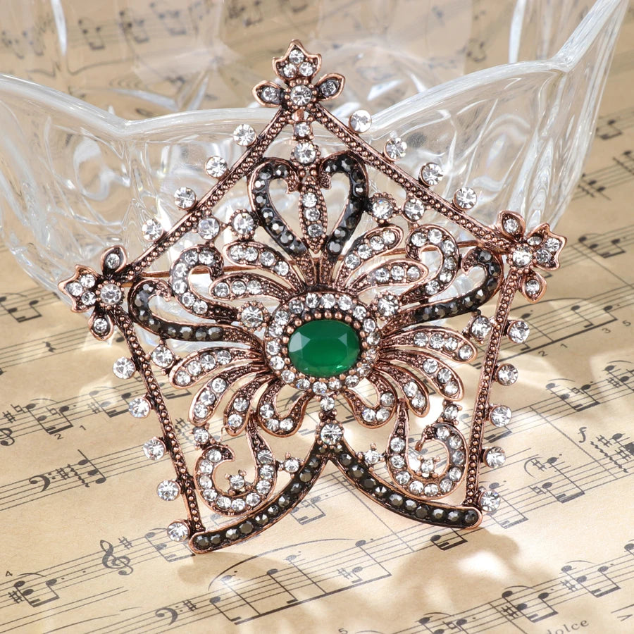 Hollow Brooches for Women Turkish Acessorios Antique Gold Crystal Women Day Pentagram Vintage Jewellery New Arrival
