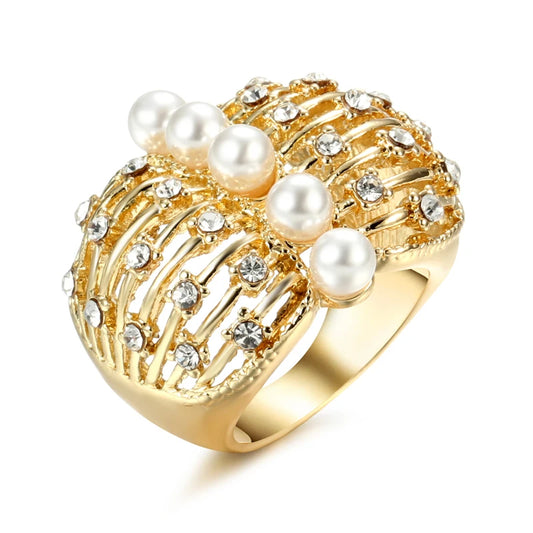 Big  Pearl Butterfly Ring for Women Fashion Gold Color Cocktail Geometric Finger Ring Party Jewelry Bijoux Femme Anel