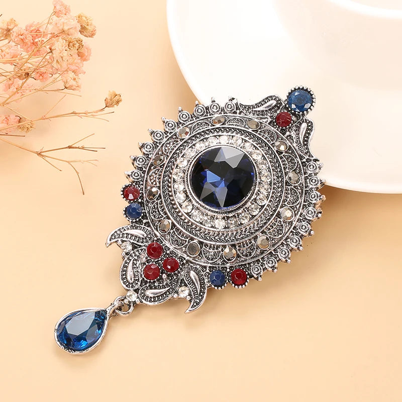 Boho Tibetan Silver Green Crystal Flower Brooch Pins Metal Scarf Clothing Christmas Gift Banquet Vintage Wedding Jewelry