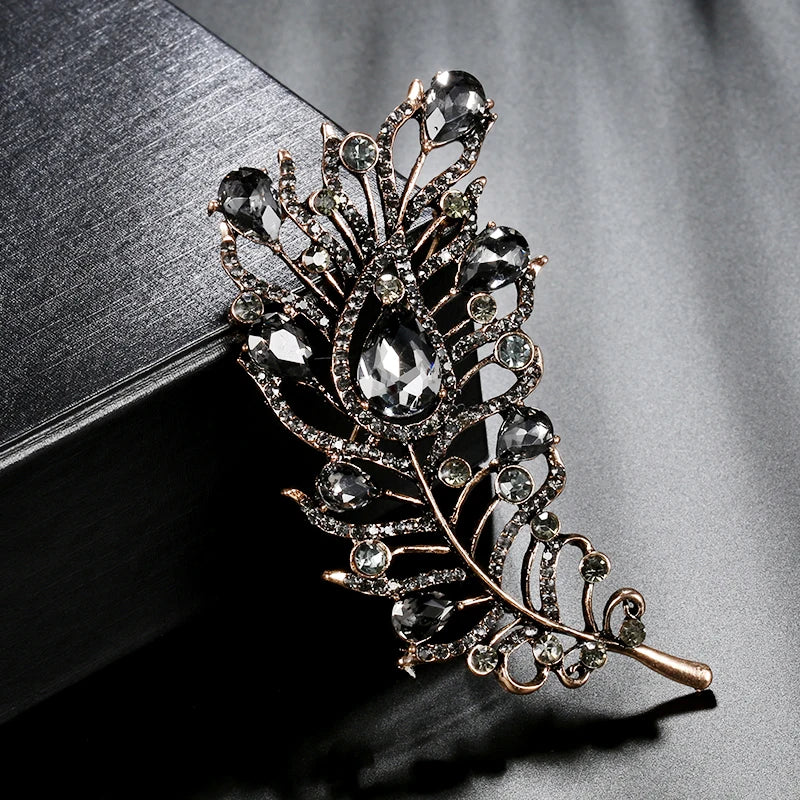 Vintage Gray Crystal Flower Turkish Brooch Pin for Women Gold Plating Arabesque Rhinestone Brooch Lapel Scarf Broches