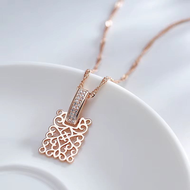 Square Rose Gold Pendant Necklace for Women with Vintage Natural Zircon Glossy Metal Necklace Trend Daily Jewelry