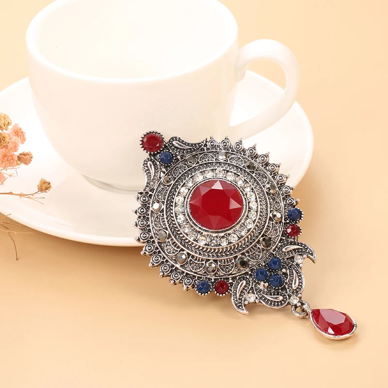 Boho Tibetan Silver Green Crystal Flower Brooch Pins Metal Scarf Clothing Christmas Gift Banquet Vintage Wedding Jewelry