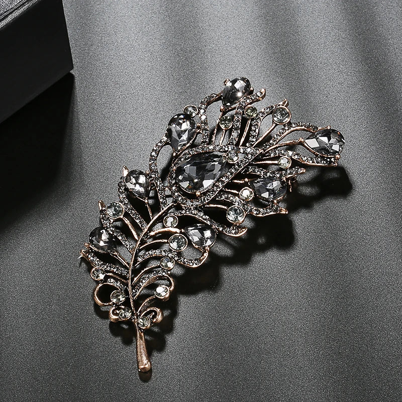 Vintage Gray Crystal Flower Turkish Brooch Pin for Women Gold Plating Arabesque Rhinestone Brooch Lapel Scarf Broches