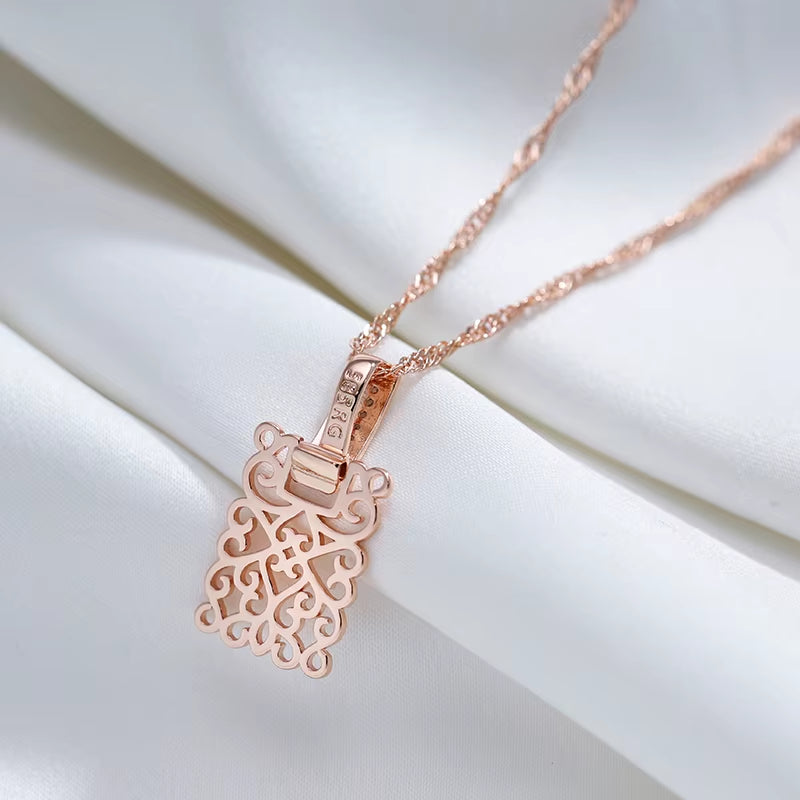 Square Rose Gold Pendant Necklace for Women with Vintage Natural Zircon Glossy Metal Necklace Trend Daily Jewelry
