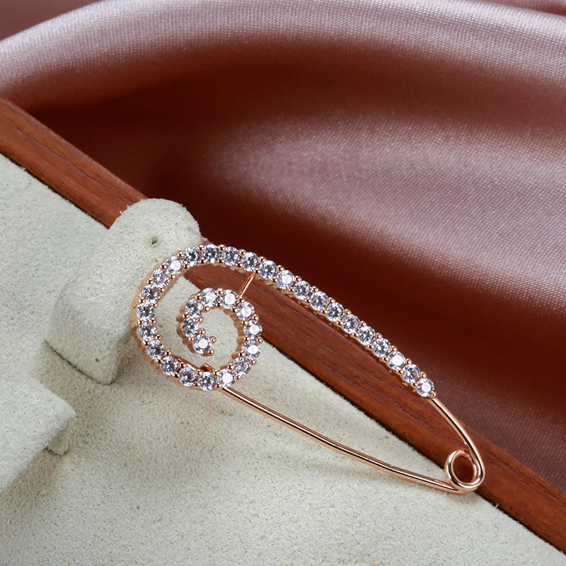 New 585 Rose Gold Fine Brooch for Women Creative Fashion Wedding Jewelry Unique Hollow Natural Zircon Boutonniere 2022 Hot